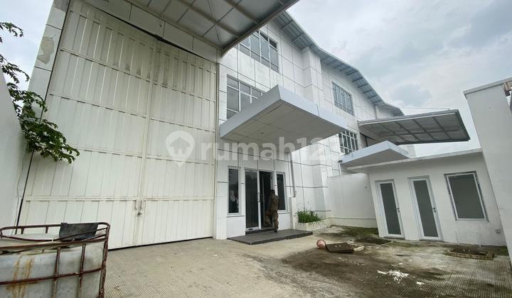 Warehouse, Delta Silicon, Land Area 413.7 M2, Building Area 487 M2, 3-Storey Office, Cikarang.
