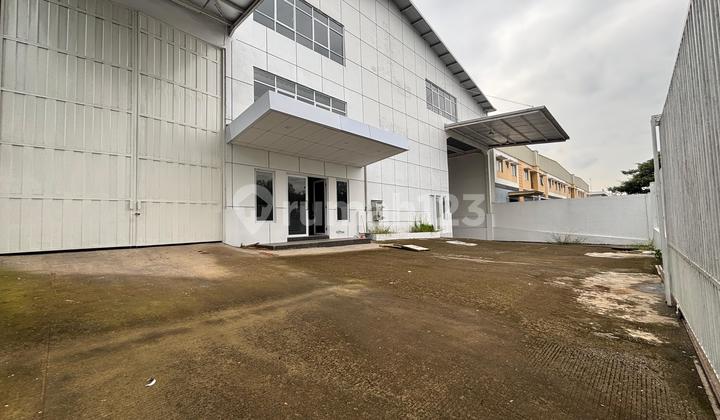 Warehouse, Delta Silicon, Land Area 2,240 M2, Building Area 2,311 M2, Loading Dock, 2-Storey Office, Cikarang