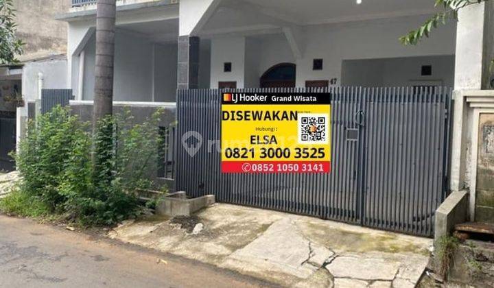 Rumah Bagus 2.5 Lantai Luas 250 M2, 5 Kamar Tidur Siap Huni Bisa Dijadikan Hunian/ Kantor. Fasilitas Dekat Sekolahan, Toserba, Klinik, Dan Rumah Sakit, Antapani Bandung 1