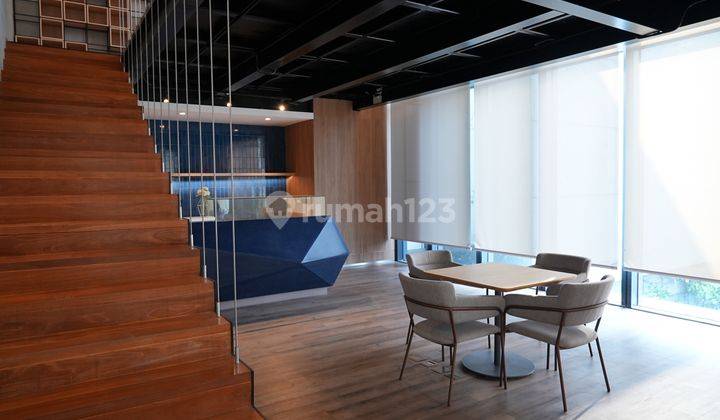 Apartemen Penthouse Mezanine Mewah Fasilitas Lengkap Jakarta Selatan 9