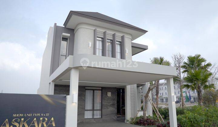 Dijual Rumah Mewah 4 BR Dengan View Gunung di Bandung