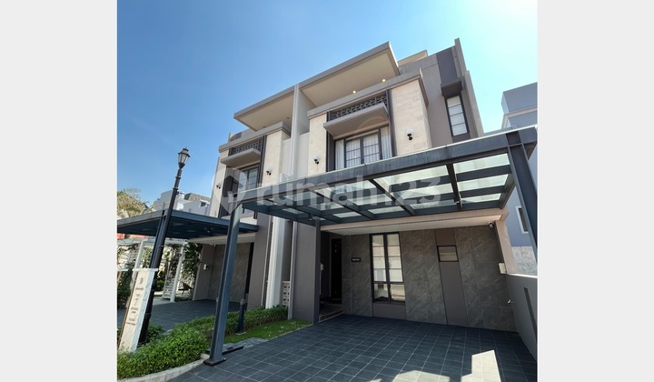 Dijual Luxury House 3 Lantai dengan Fasilitas Super Premium di Jakarta Timur