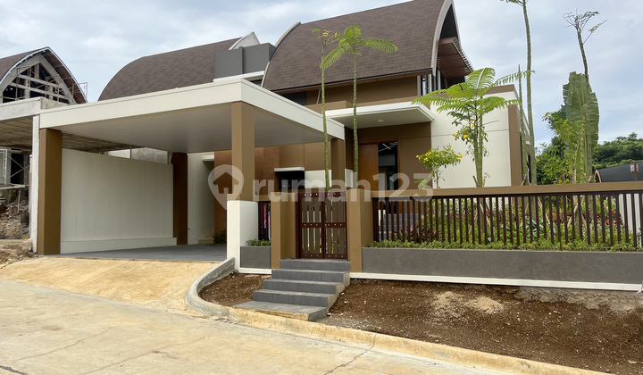 Jual Villa Baru 3 BR di Lingkungan Asri Megamendung Puncak Bogor 