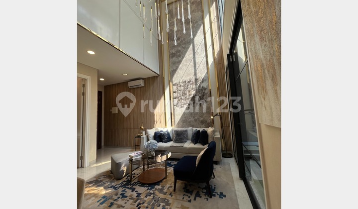 Dijual Rumah Besar 3 Lantai Elit Mewah Premium dengan Punya Fasilitas Bintang Lima