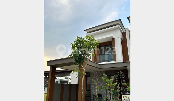Dijual Rumah Mewah di Bandung 2 Lantai dengan Nuansa Resort