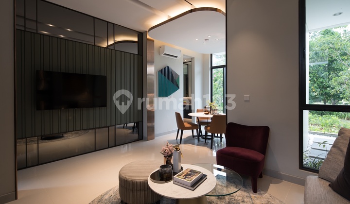 Hunian Mewah Nyaman 2 Lantai di JGC Jakarta Timur 2