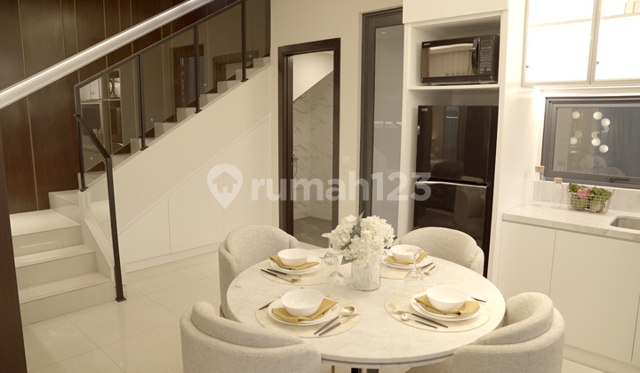 For Sale Luxury House In Bandung 4 BR Near Telkom Uni And Al Azhar School For Sale Luxury House In Bandung 4 BR Near Telkom Uni And Al Azhar School