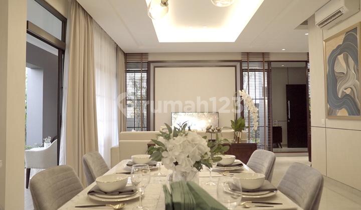 FOR SALE Luxury House 4 Bedrooms in Bandung with Very Strategic Location 2