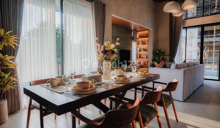For Sale Rumah Mewah Kondisi Baru di Kebayoran Baru Jarang Ada 1