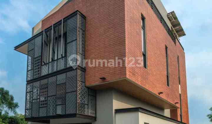 For Sale Rumah Mewah Kondisi Baru di Dekat SCBD 3 Lantai Jarang Ada 1