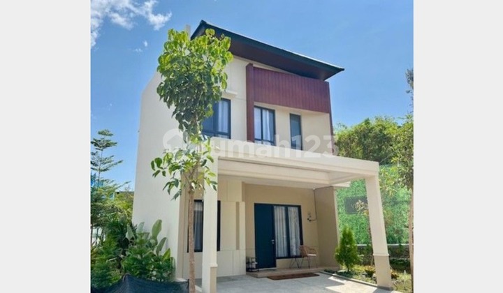 Rumah Bagus 2 Lantai dan 4 Bedroom di Kawasan Elit Makassar Rumah Bagus 2 Lantai dan 4 Bedroom di Kawasan Elit Makassar