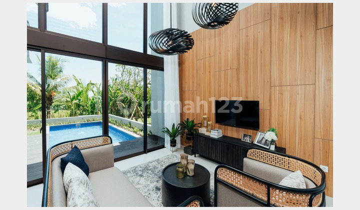 Bali Beach Resort For Sale! Fully Furnished With Private Pool, Overlooking the Indian Ocean!