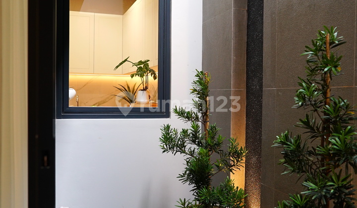 Unit Terbatas! Jual Rumah Baru Mewah dan Premium di BSD 3Br Akses Strategis Dekat Tol Unit Terbatas! Jual Rumah Baru Mewah dan Premium di BSD 3Br Akses Strategis Dekat Tol