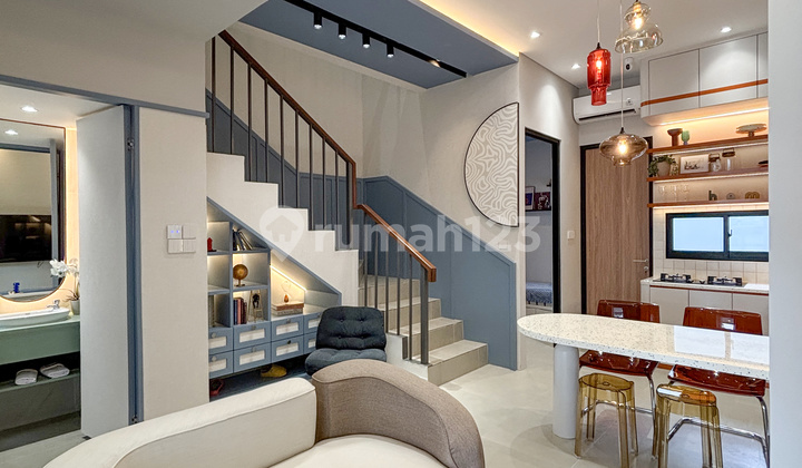 2-Story House in New Condition at Grand Wisata, Strategic Direct Access to Tambun Toll Road and Setu Toll Road