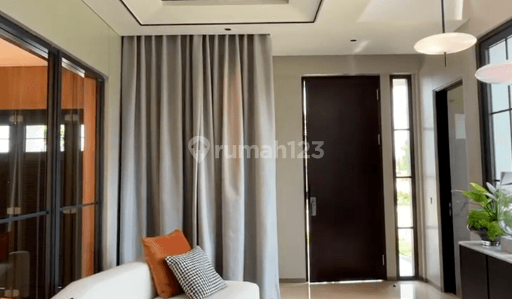 Rumah Mewah 3 Lantai Punya Lift di Cluster Terbaru BSD City Tangerang 2