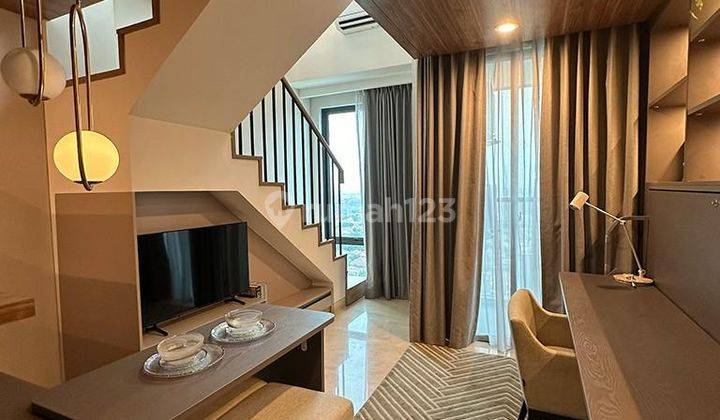 Penthouse Artistik, Lokasi Strategis Tengah Kota Di Kemang 1