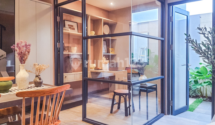 Sell 3-Floor New Condition SOHO in BSD, Suitable for Work and Residence, Close to Toll Road and Station. 6