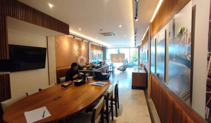 Ruko Di Jalan Raya Kerobokan, Banjar Taman Cash Back 1m, Kerobokan Shm - Sertifikat Hak Milik 72 M² Unfurnished 2