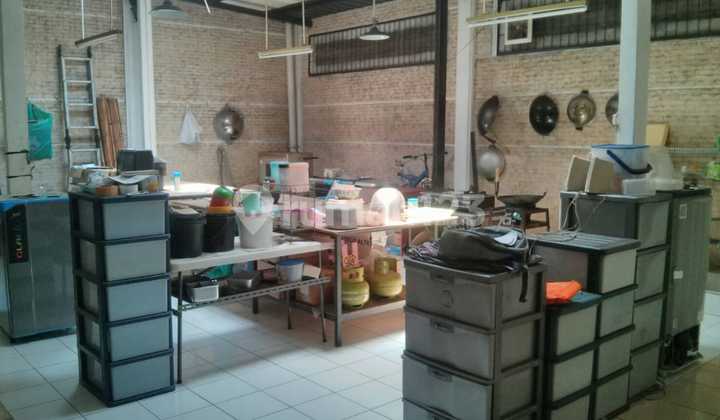 FOR SALE MAINROAD HOUSE TAMAN HOLIS INDAH FULL 2 FLOORS 2