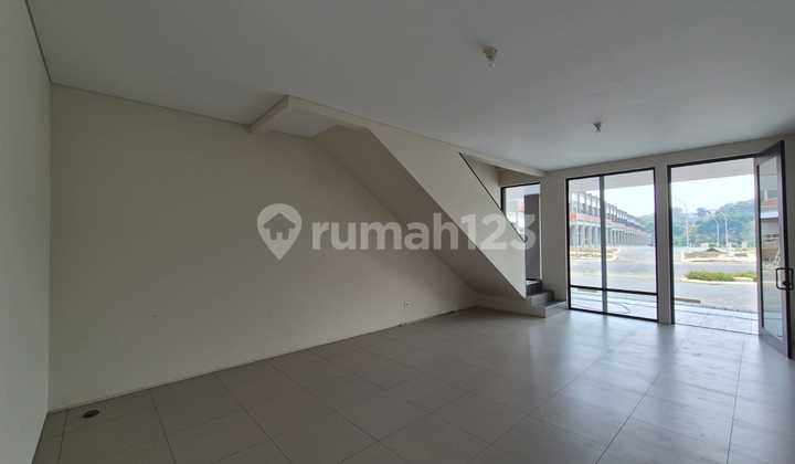 For Rent Ruko Sasakirana, Kota Baru Parahyangan(fresh 100% Baru Belum Pernah Dipakai)