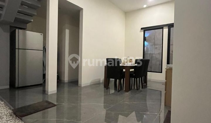 Dijual Rumah Bagus Siap Huni Di.singgasana