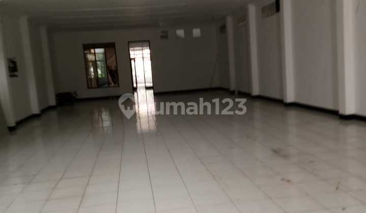 For rent. Shop house. In Padalarang. 2