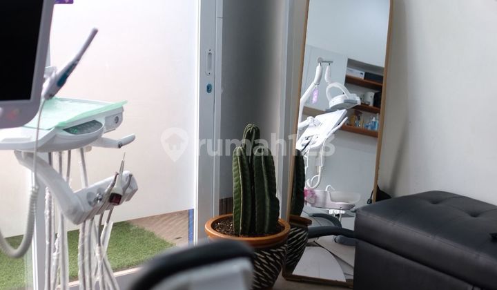 For Rent: Shop House, Ready to Occupancy, Holis Wing. 2