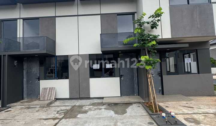 New 1-Story House Ready to Occupy in Park Serpong Cluster