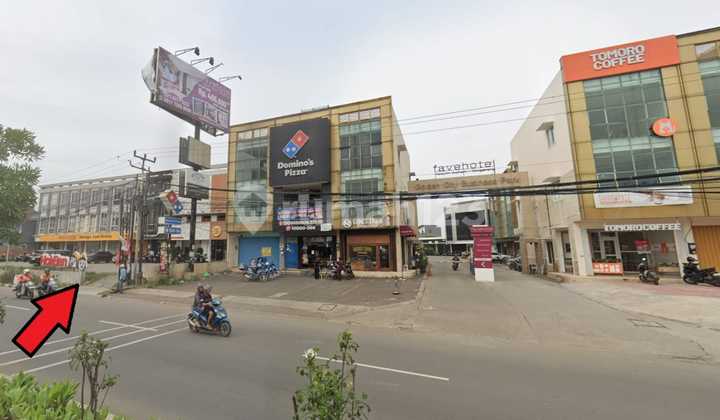 Cheapest 2 Side-by-Side 3-Story Shophouses Strategic in Cipondoh Tangerang Cheapest 2 Side-by-Side 3-Story Shophouses Strategic in Cipondoh Tangerang