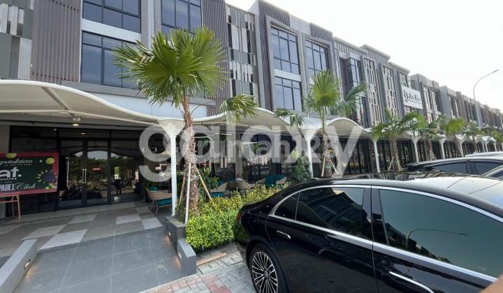 2 Ruko Jejer Beverly Pakuwon City Surabaya Timur Depan Hokky