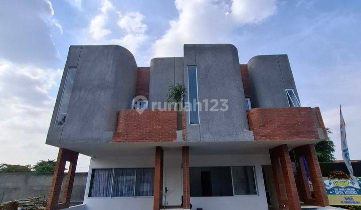 RUMAH 2 LANTAI TYPE INDUSTRIAL DEKAT MRT LEBAK BULUS 2