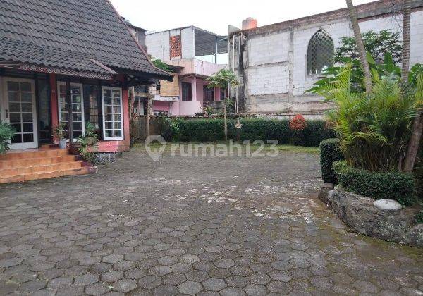 Kost 3 Lantai di Hegarmanah Bandung Luas dan Cantik 2