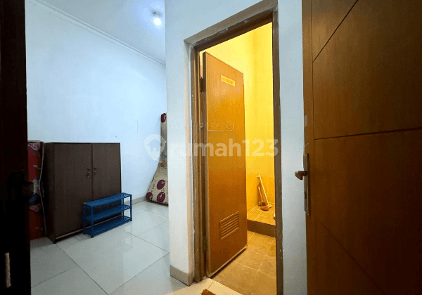 Jual Rumah Dan Kost 10 Unit Full Furnished 2