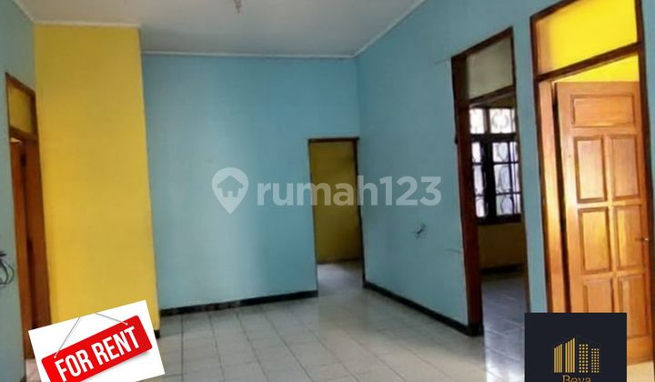 For Rent: House in Veteran, Central City of Salatiga, Suitable for Living and Business