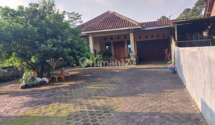 Rumah di Jln raya Ungaran gunungpati SHM Bagus 2