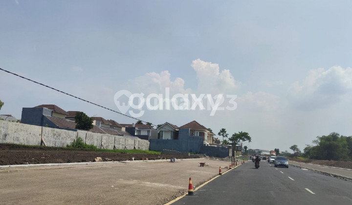 FOR RENT SHOP HOUSE LAND NORTH WEST CITRALAND NORTH, THERE ARE 2 ADJACENT LOTS (can rent only 1)