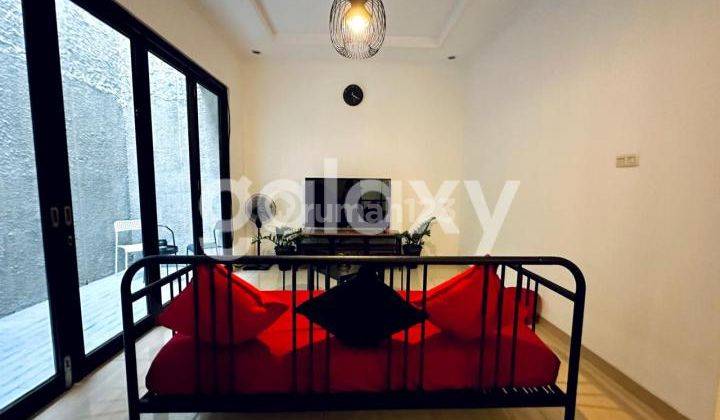 DIJUAL FOR SALE RUMAH FULLY FURNISH DI DAERAH PERMATA HIJAU JAKARTA SELATAN 2