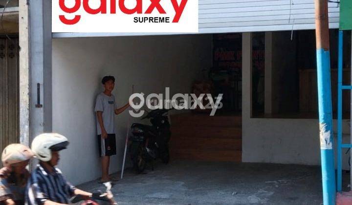 DIJUAL RUMAH USAHA HGB LOKASI SANGAT STRATEGIS RAYA GIRILAYA 2