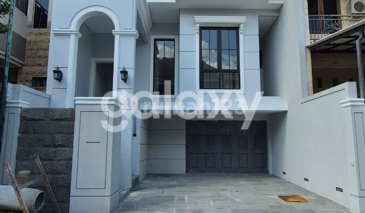 Dijual New American Design Baru Gress , Ada Basement At Graha Family Dijual New American Design Baru Gress , Ada Basement At Graha Family