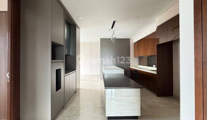 Fully Furnished 3-Bedroom Apartment (139 sqm) for Rent at The Elements, Kuningan, Premier Living in South Jakarta. 1