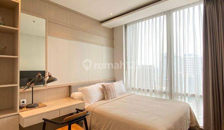 Discover Luxurious Living, Rent A Fully Furnished 3 Bedrooms Apartment At The Elements, Kuningan, Prime Location In South Jakarta. 1