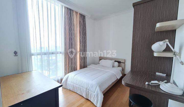 Rent Your Ideal 2-Bedrooms Fully Furnished Apartment at Residence 8 Senopati, SCBD South Jakarta, Move In Now. 2