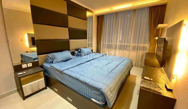 Rent A Stylish 2 Bedroom Apartment 72 Sqm At Denpasar Residence, Kuningan, Discover Luxurious Living In South Jakarta. 1