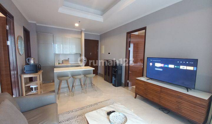 For Rent Elegant 2 Bedroom Apartment, 105 Sqm, Fully Furnished At District 8, Senopati, South Jakarta. 2