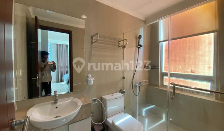 For Rent: Modern 2-Bedroom Apartment (94 sqm) at Denpasar Residence – Fully Furnished, Prime Kuningan Location in South Jakarta. 2