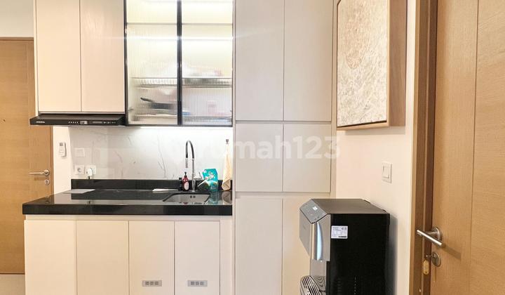 For Rent - Stylish 1Br 44 Sqm Fully Furnished At The Newton 2, Ciputra World 2, Setiabudi, South Jakarta. 2