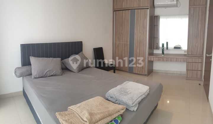 For Rent: Modern 2-Bedroom Apartment (64 sqm) at The Newton 1, Ciputra World 2 – Prestigious Setiabudi Location, South Jakarta. 2