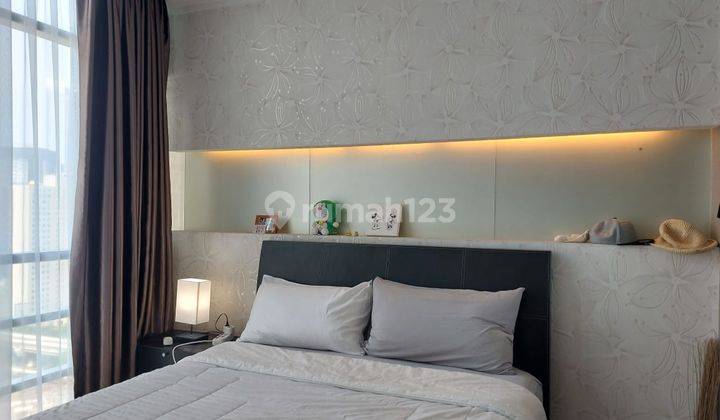 For Sale: Fully furnished 1 Bedroom Apartment (42 sqm) at Sahid Sudirman Residence, Central Jakarta! 1