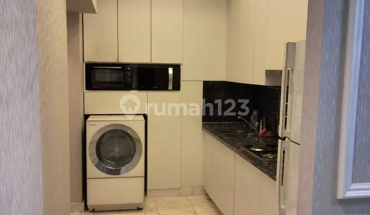 For Rent: Modern 2-Bedroom Apartment (82 sqm) at The Peak Sudirman – Strategic Setiabudi Location with Excellent MRT, LRT & Public Transport Access in South Jakarta. 2