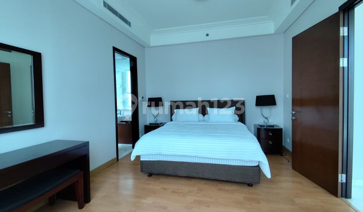 For Rent: Large 3-Bedroom Unit (158 sqm) at The Peak Sudirman - Prestigious Setiabudi Area, Close to MRT, LRT & Public Transit. For Rent: Large 3-Bedroom Unit (158 sqm) at The Peak Sudirman - Prestigious Setiabudi Area, Close to MRT, LRT & Public Transit.